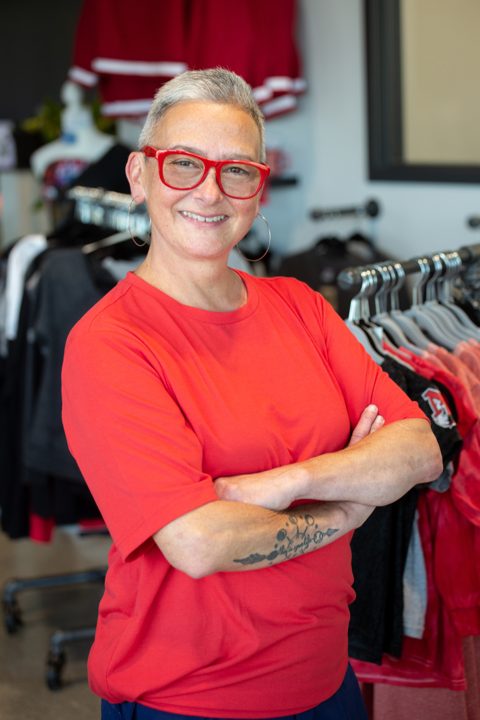 Maggie Barbour, screen printer at P&M Apparel